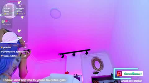 Snapshot of aurora_thomas chatting on 25, 1, 2025 Aurora online show from 25, 1, 2025