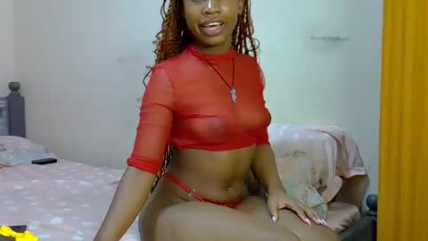 Snapshot of aurorabarbie chatting on 10, 11, 2025 Aurora online show from 10, 11, 2025