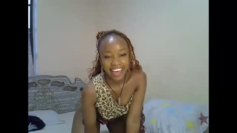 Snapshot of aurorabarbie chatting on 15, 11, 2025 Aurora online show from 15, 11, 2025