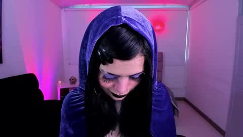 Snapshot of auroradiaz_ chatting on 9, 10, 2025 Aurora Diaz online show from 9, 10, 2025