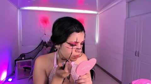 Snapshot of auroradiaz_ chatting on 23, 10, 2025 Aurora Diaz online show from 23, 10, 2025