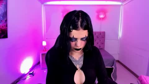 Snapshot of auroradiaz_ chatting on 14, 11, 2025 Aurora Diaz online show from 14, 11, 2025