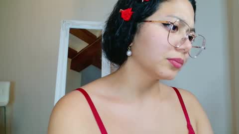 Snapshot of aurorasiera chatting on 4, 3, 2025 Aurora online show from 4, 3, 2025