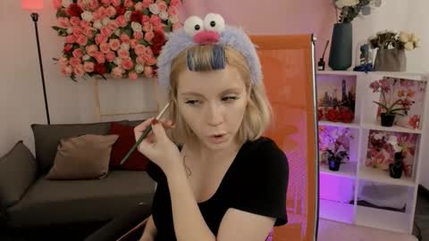 Snapshot of aurorawrenfield chatting on 5, 3, 2026 aurorawrenfield online show from 5, 3, 2026