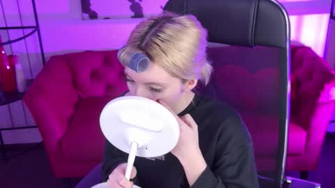 Snapshot of aurorawrenfield chatting on 17, 3, 2026 aurorawrenfield online show from 17, 3, 2026