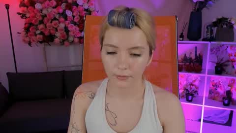 Snapshot of aurorawrenfield chatting on 18, 3, 2026 aurorawrenfield online show from 18, 3, 2026