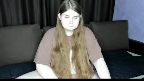 Snapshot of aushpana chatting on 13, 11, 2025 aushpana online show from 13, 11, 2025