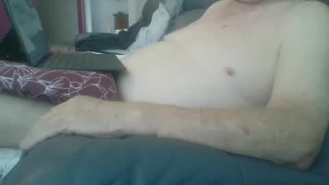 Snapshot of aussie1955 chatting on 10, 3, 2026 aussie1955 online show from 10, 3, 2026