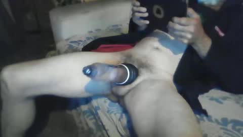 Aussiecockpumper76 online show from 5, 10, 2025