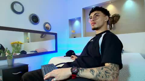 AUSTIN  online show from 28, 12, 2024