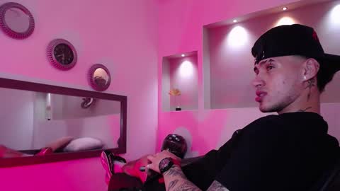 AUSTIN  online show from 5, 2, 2025