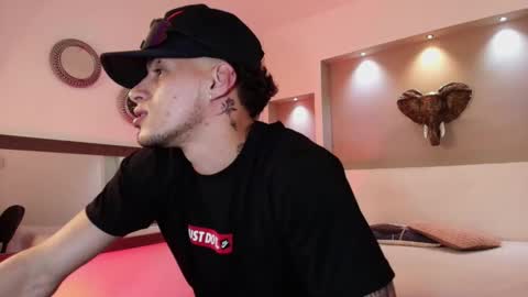 AUSTIN  online show from 8, 2, 2025