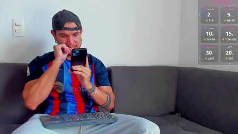 Snapshot of austin_curry chatting on 23, 10, 2025 A online show from 23, 10, 2025