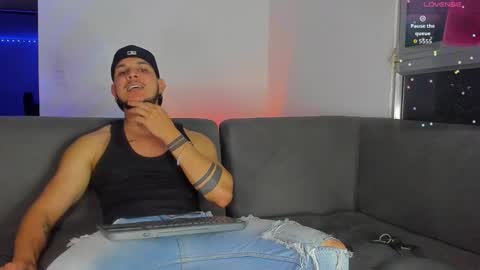 Snapshot of austin_curry chatting on 13, 11, 2025 A online show from 13, 11, 2025