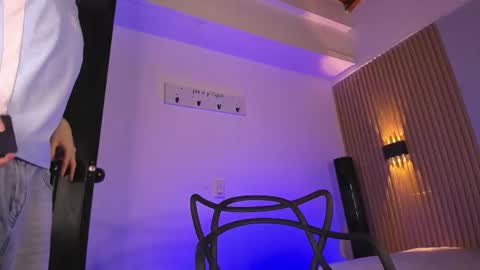 Snapshot of austin_rouse chatting on 10, 2, 2026 austin_rouse online show from 10, 2, 2026