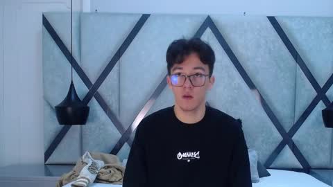 austinreeds online show from 16, 10, 2025