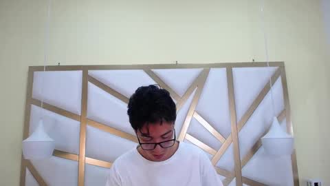 Snapshot of austinreeds chatting on 21, 2, 2026 austinreeds online show from 21, 2, 2026