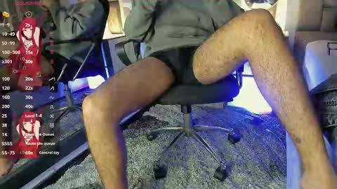 Snapshot of austinreeds chatting on 11, 3, 2026 austinreeds online show from 11, 3, 2026