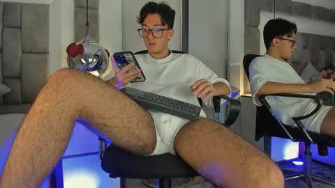 Snapshot of austinreeds chatting on 14, 3, 2026 austinreeds online show from 14, 3, 2026