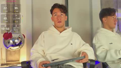 Snapshot of austinreeds chatting on 24, 3, 2026 austinreeds online show from 24, 3, 2026