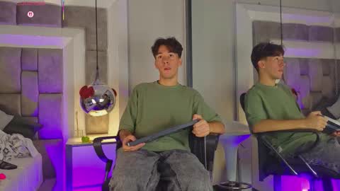 Snapshot of austinreeds chatting on 27, 3, 2026 austinreeds online show from 27, 3, 2026