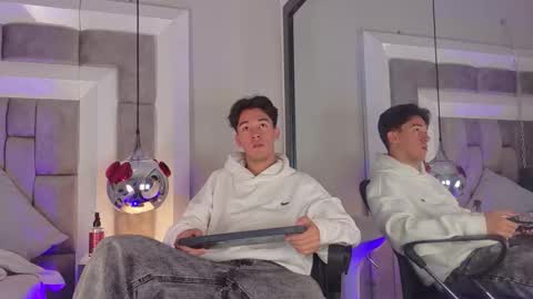 Snapshot of austinreeds chatting on 28, 3, 2026 austinreeds online show from 28, 3, 2026