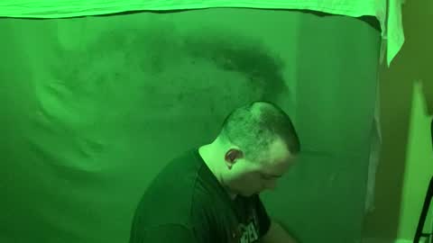 Snapshot of auz1812 chatting on 8, 11, 2025 Auz online show from 8, 11, 2025