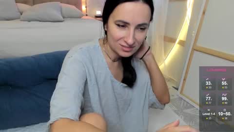 Ava online show from 10, 11, 2025