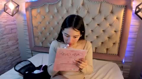 Snapshot of ava_broown chatting on 3, 12, 2024              online show from 3, 12, 2024