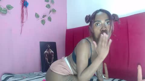 avalericherrycm101 online show from 10, 3, 2025