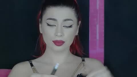 Snapshot of avareina chatting on 13, 10, 2025 Ava Reina online show from 13, 10, 2025