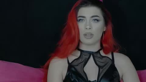 Snapshot of avareina chatting on 16, 10, 2025 Ava Reina online show from 16, 10, 2025