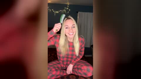 Ava Rose online show from 7, 1, 2026