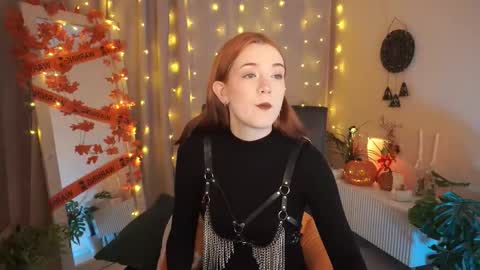  Ava  online show from 22, 10, 2025