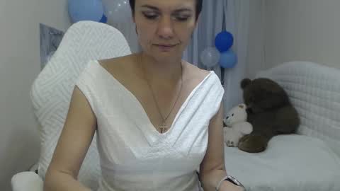 avasaturnian online show from 26, 9, 2025
