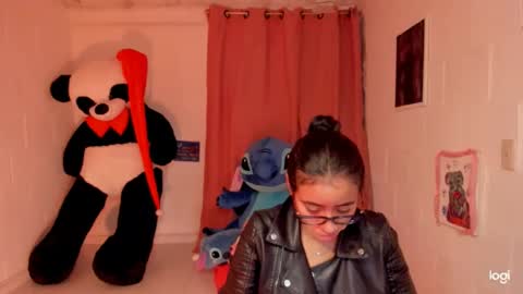 Snapshot of ave_fenix69 chatting on 8, 1, 2025 Valery -- online show from 8, 1, 2025