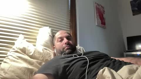 Snapshot of averagejoe345977 chatting on 3, 2, 2026 averagejoe345977 online show from 3, 2, 2026