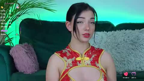 AveryWillow online show from 15, 10, 2025