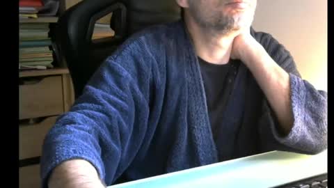 Snapshot of avoswe chatting on 14, 1, 2025 YANN... and SOPHIE sometimes online show from 14, 1, 2025