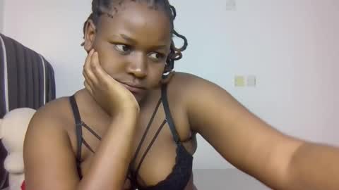 Avril online show from 1, 2, 2026