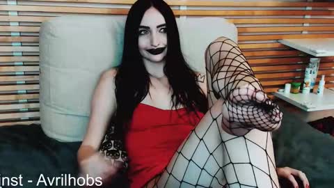 Avril online show from 8, 1, 2026