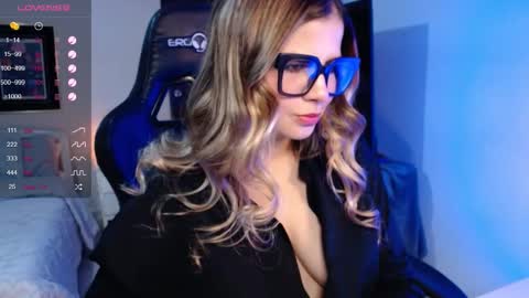 Snapshot of avrill_morgan chatting on 7, 2, 2026 Avrill Morgan online show from 7, 2, 2026