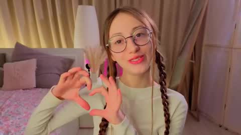 Snapshot of avrillemell chatting on 22, 2, 2026 Avril online show from 22, 2, 2026