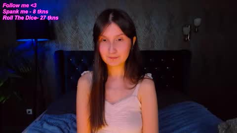 Avrora online show from 11, 11, 2025