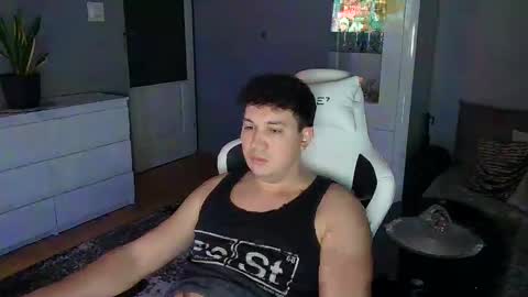 Snapshot of ax3l1k chatting on 15, 2, 2025 Artur online show from 15, 2, 2025