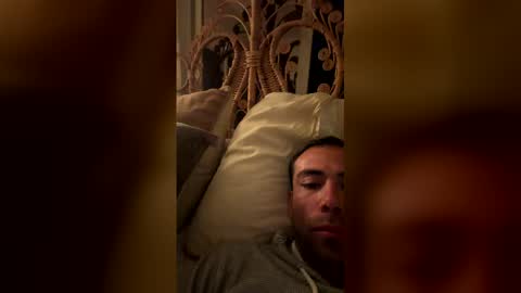 Snapshot of axel101101 chatting on 29, 3, 2026 Axel Palacios online show from 29, 3, 2026