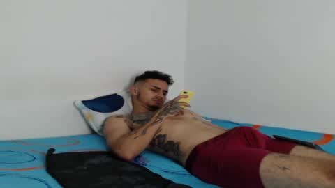 Axel online show from 11, 1, 2025