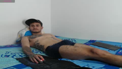 Axel online show from 5, 3, 2025