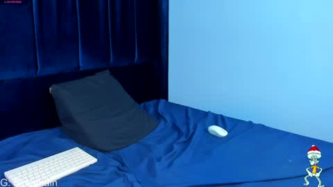 Axel cifer online show from 12, 12, 2024