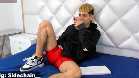 Axel cifer online show from 4, 1, 2025